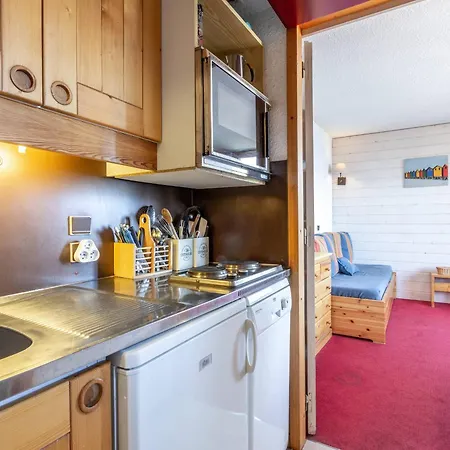 3 Personnes, Cuisine équipée, Animaux Acceptés, Proche Pistes Et Commerces - Fr-1-353-28